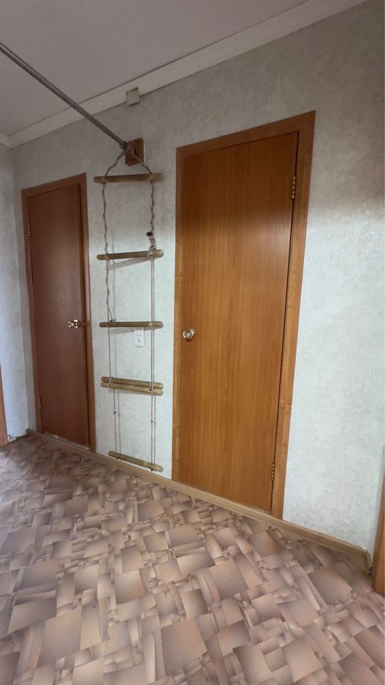 Продается 2 х комнатная квартира У/П