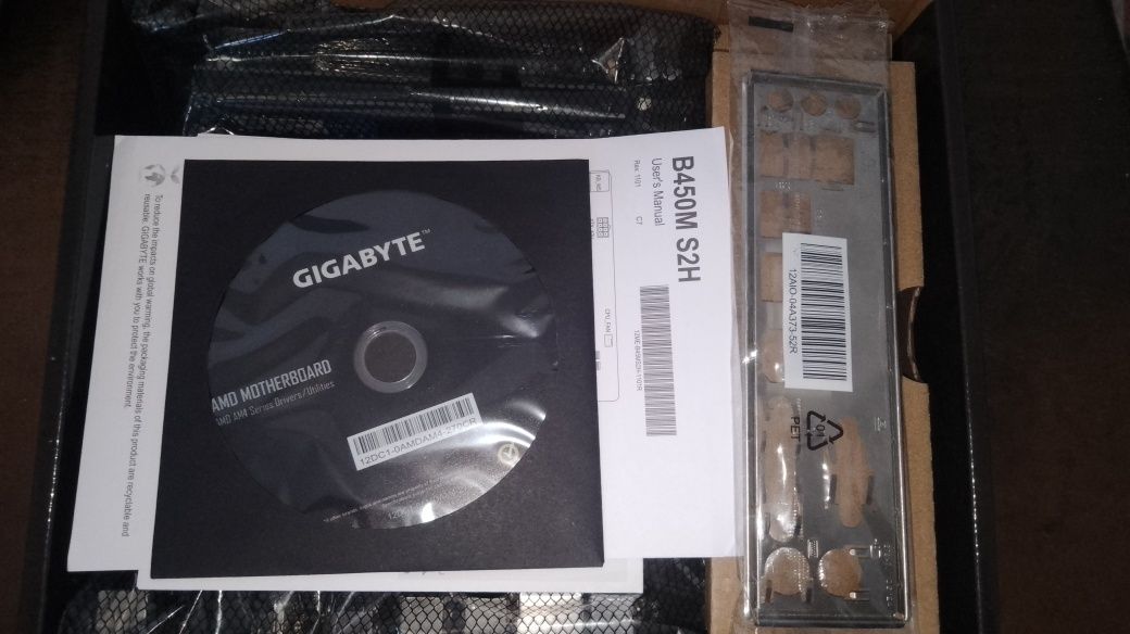 Продам  комплект Ryzen 5600x +32Gb RAM +Материнка B450s2h