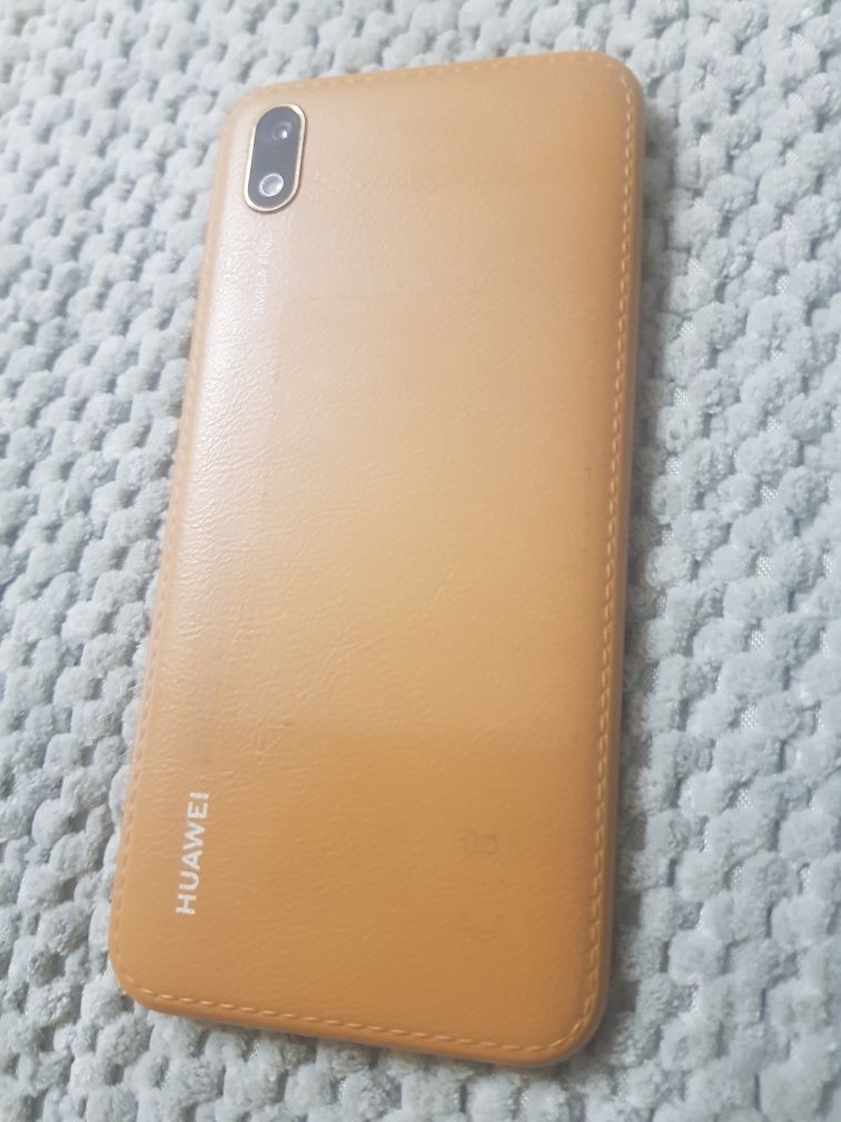 Обмен, либо за символичную сумму отдам  смартфон Huawei, планшет samsu