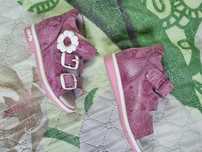Продаю обувь детская