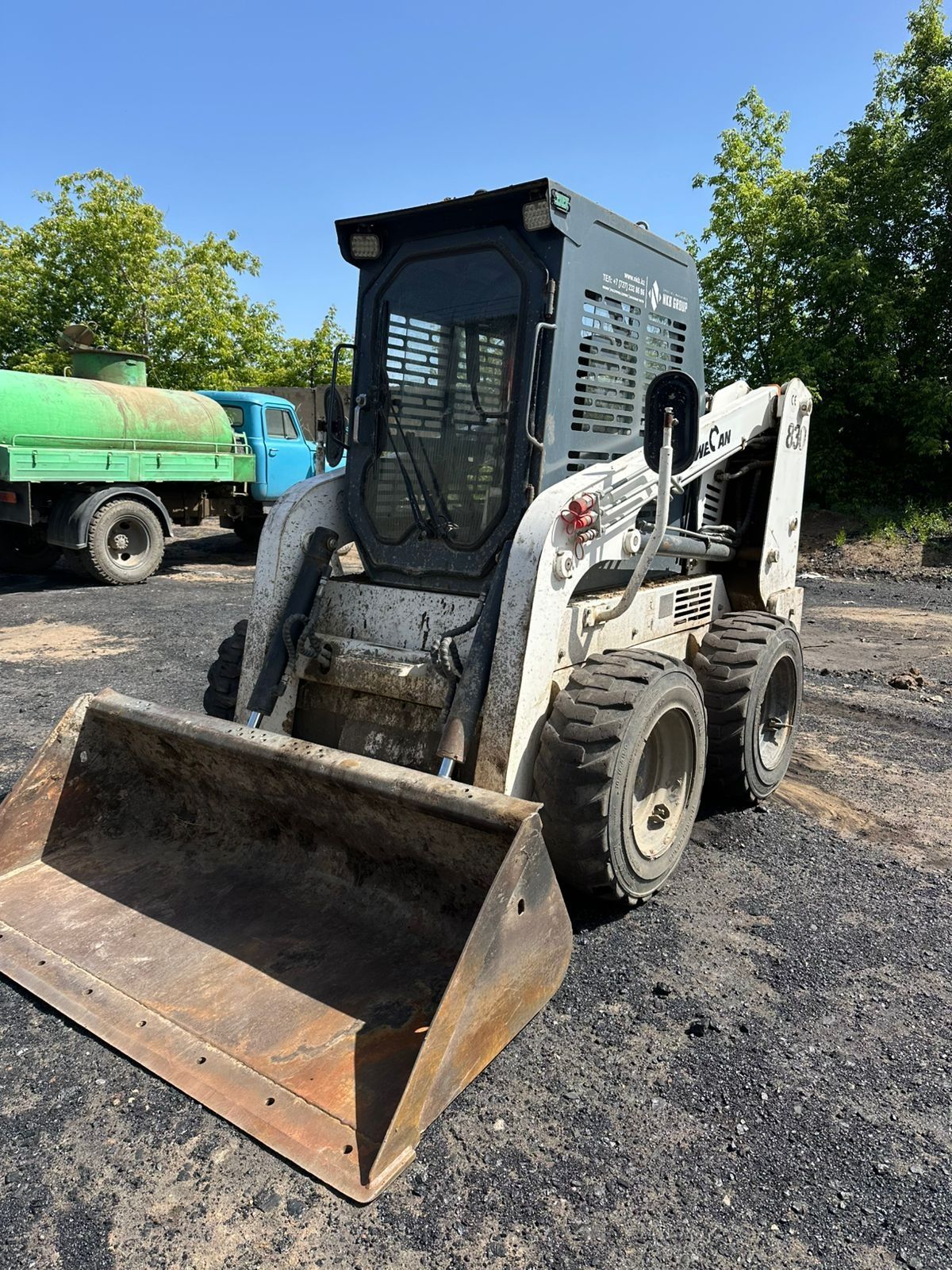 Минипогрузчик wecan 830