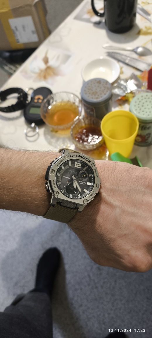 Часы Casio G-Shock