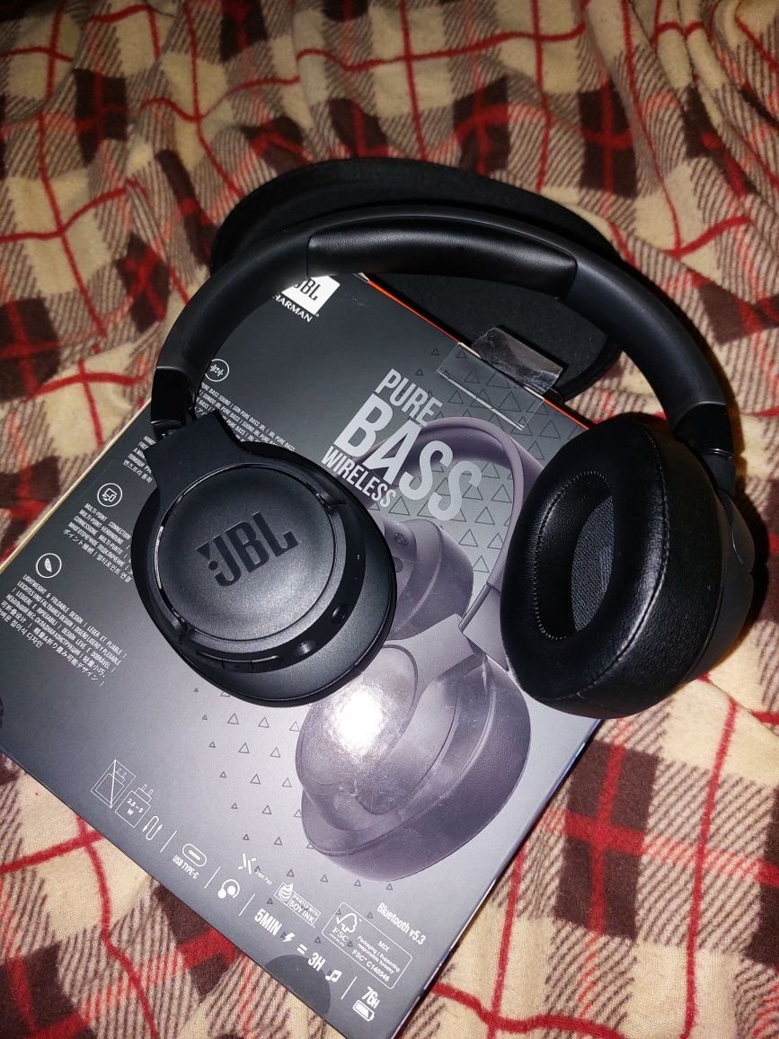 Наушники JBL 720BT