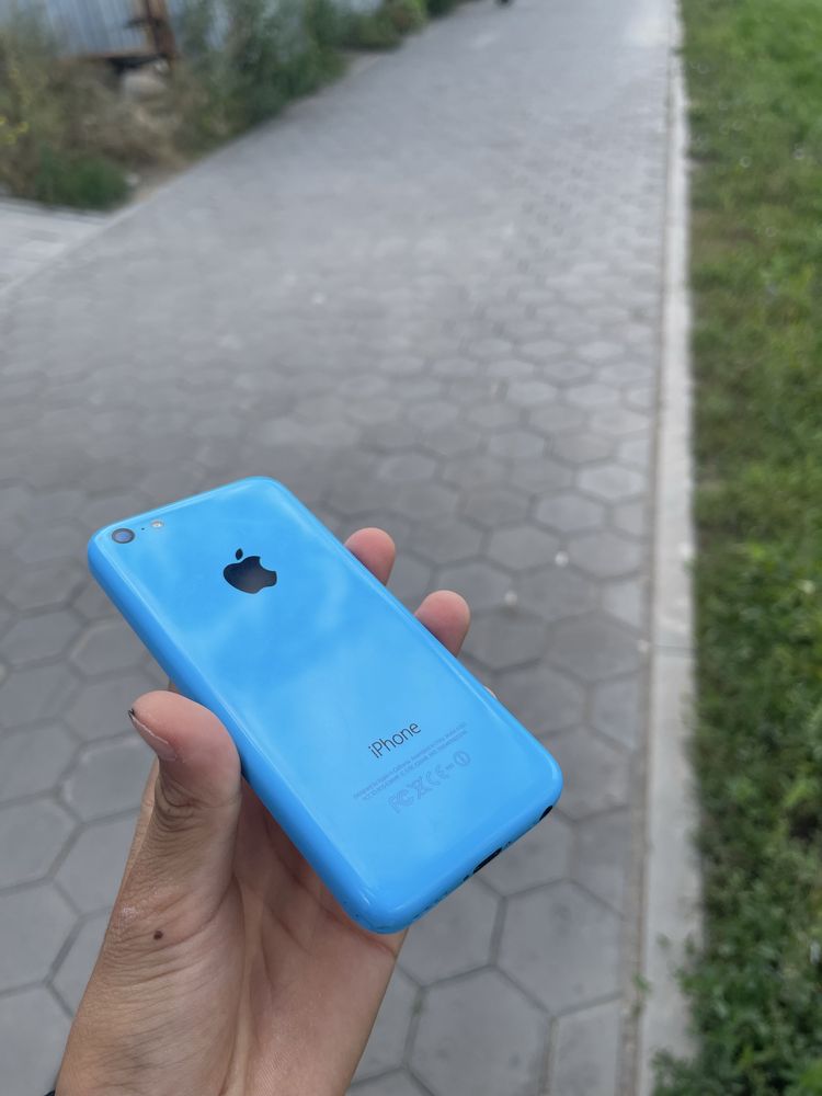 iPhone 5c 16 гигб