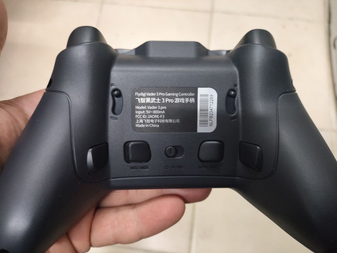 Продам Геймпад Flydigi Vader 3 Pro