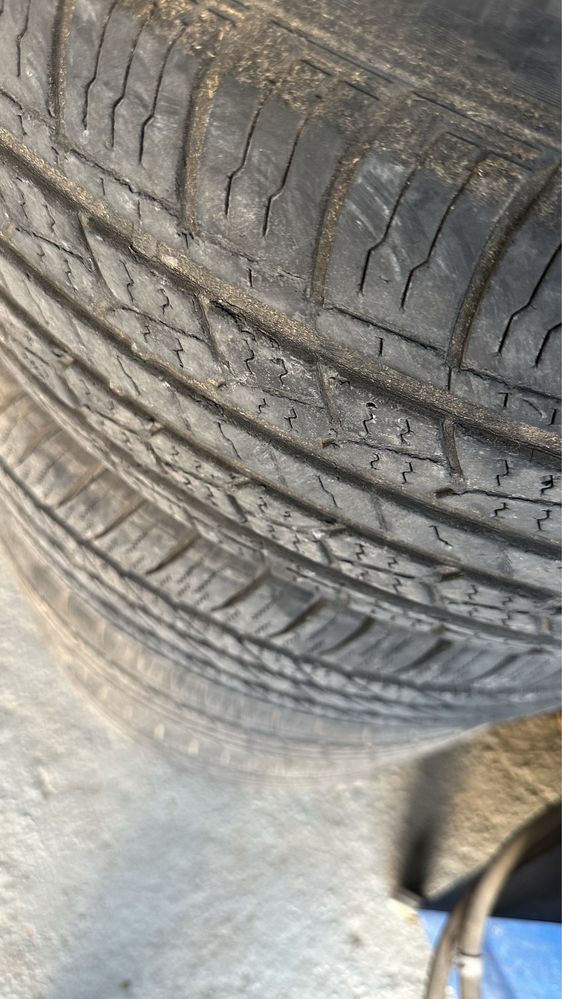Продам Шины 265/65 R17
