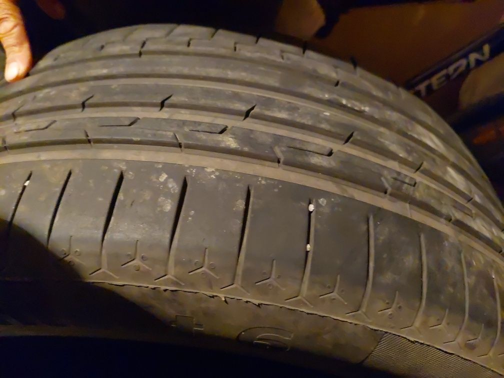 Шины Continental 285/45/R21