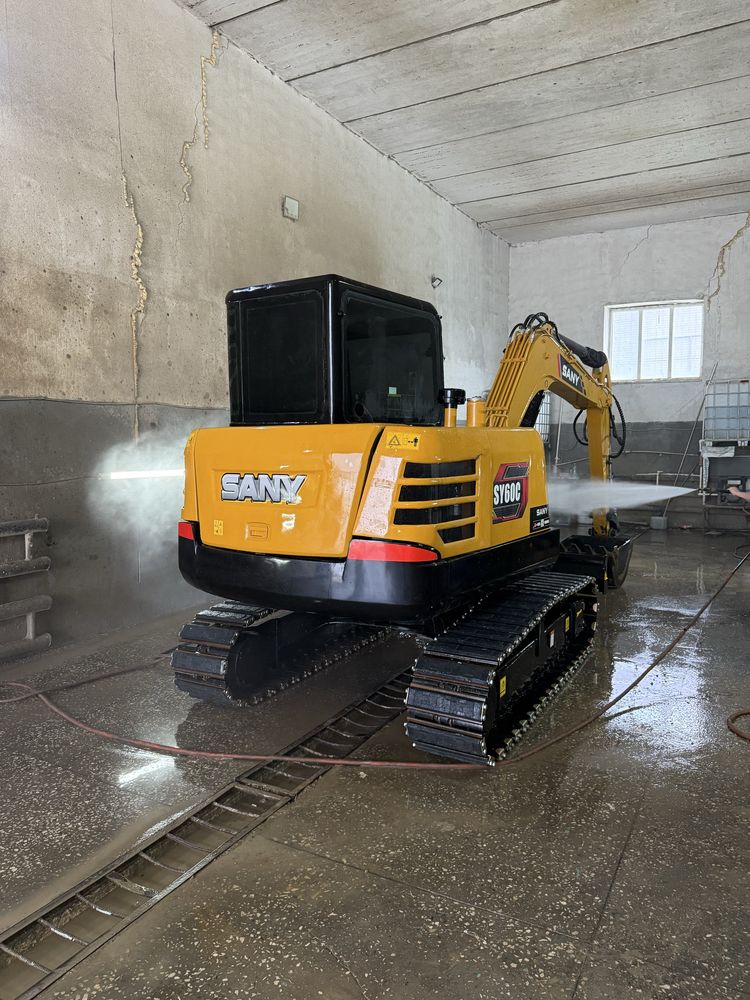 Продам мини экскаватор Sany SY 60C.