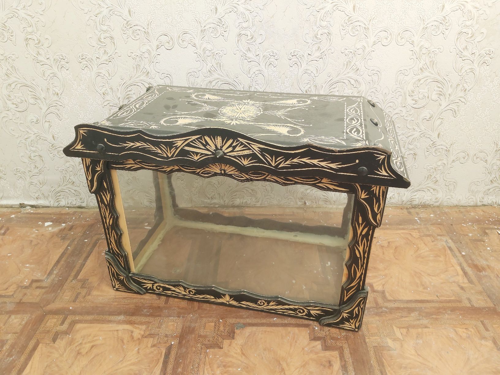 Продам аквариум 55х40