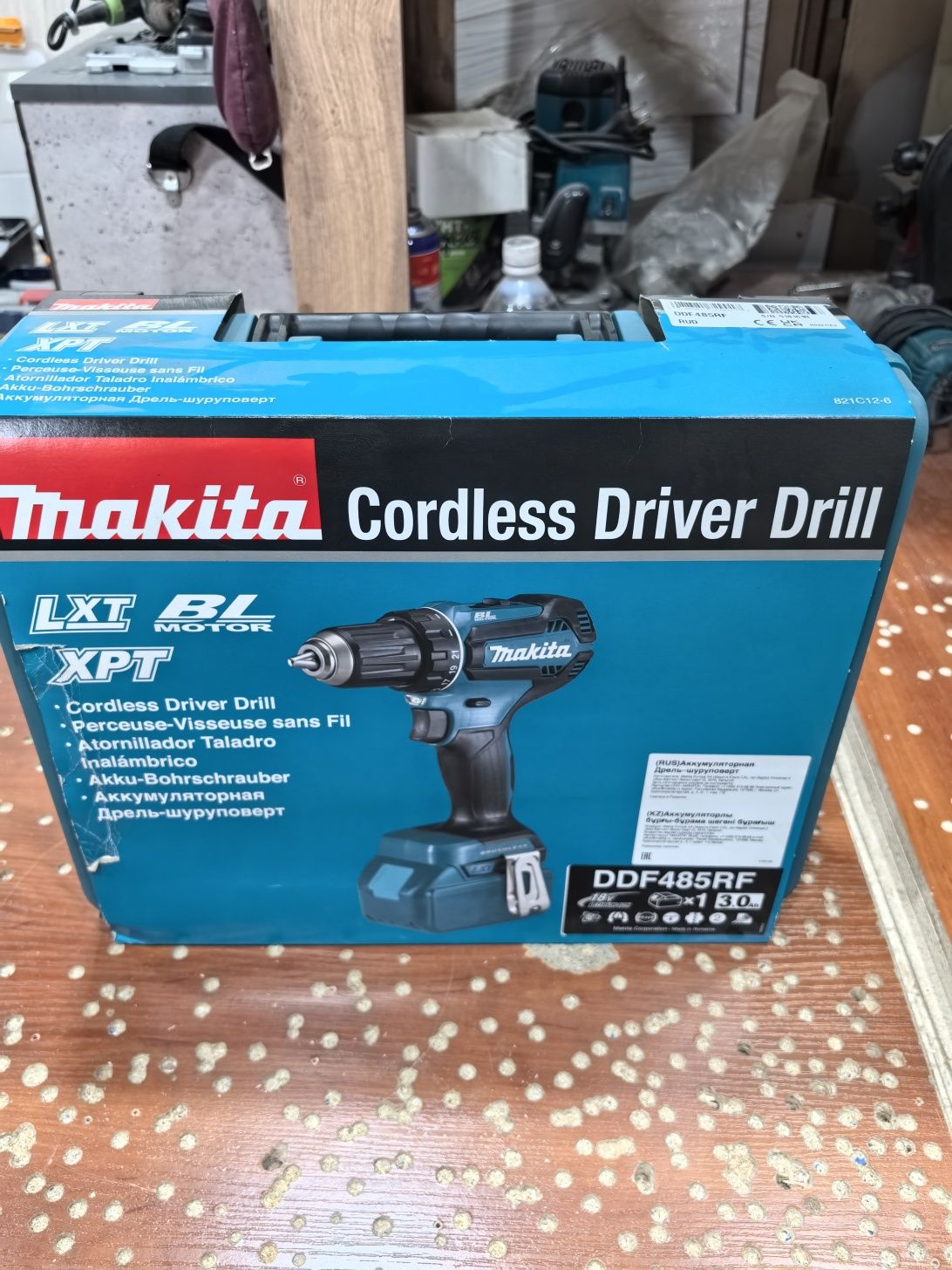 Шуруповерт Makita