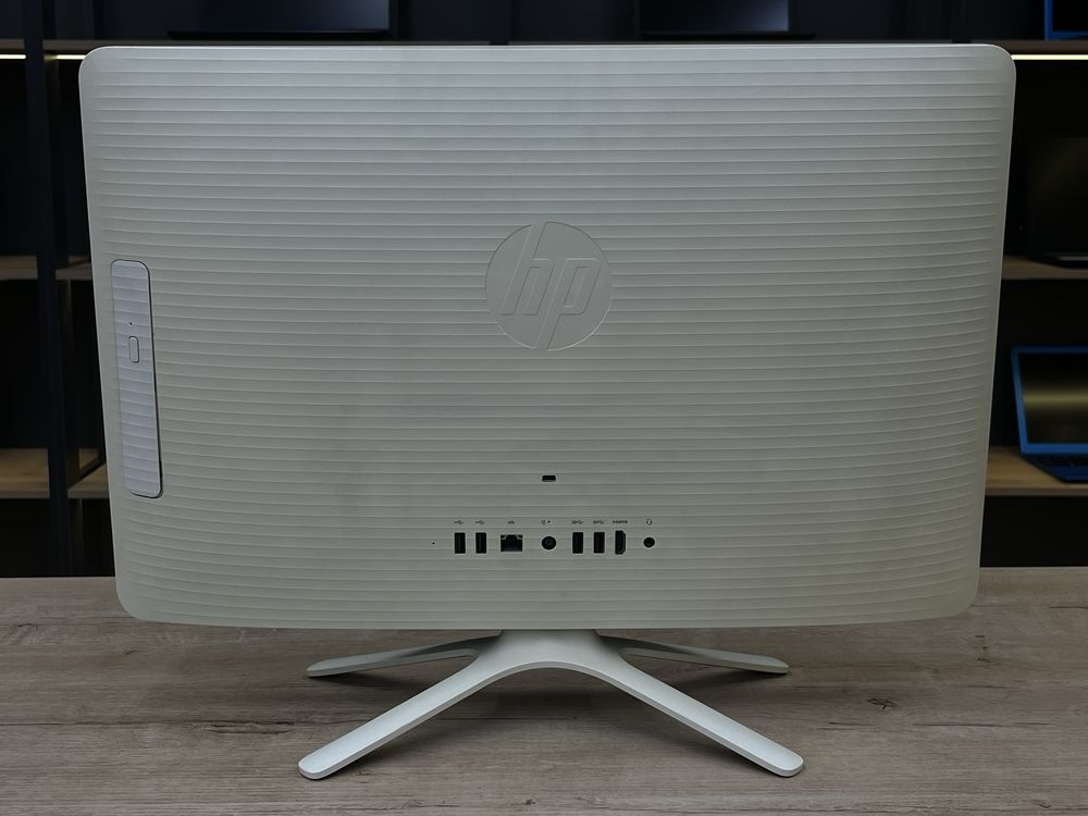 Офисный моноблок HO AIO 22 - 21.5 FHD/Core i3-7100U/4GB/SSD 256GB