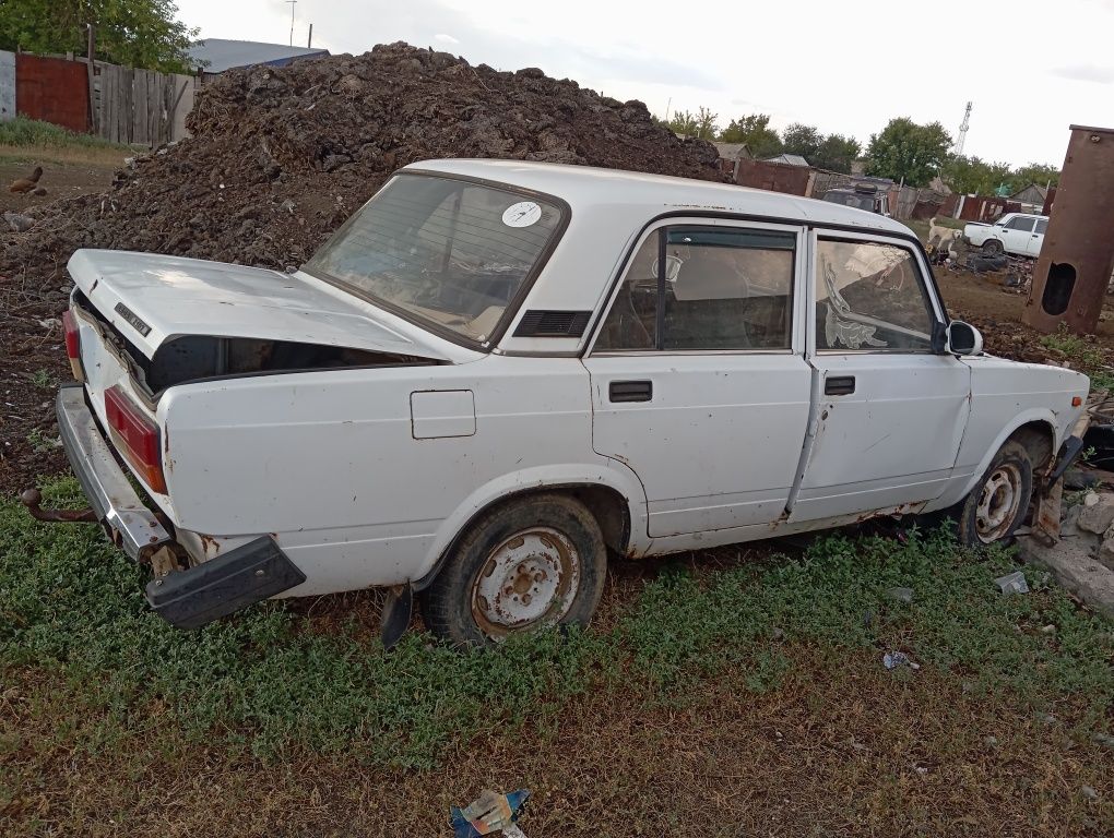Продаеться Запчасти на ВАЗ