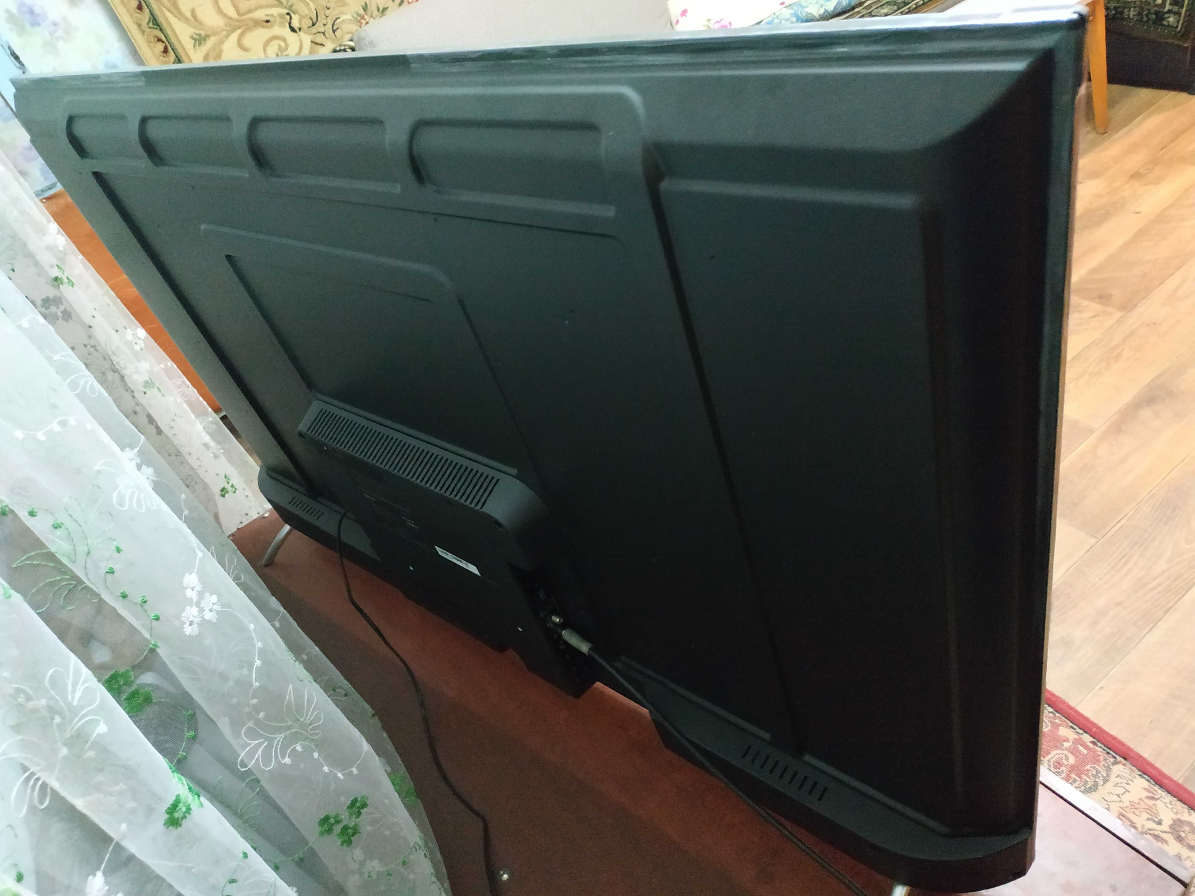 ЖК телевизор 55 дюймов (139 см) 4K Smart TV DEXP A551