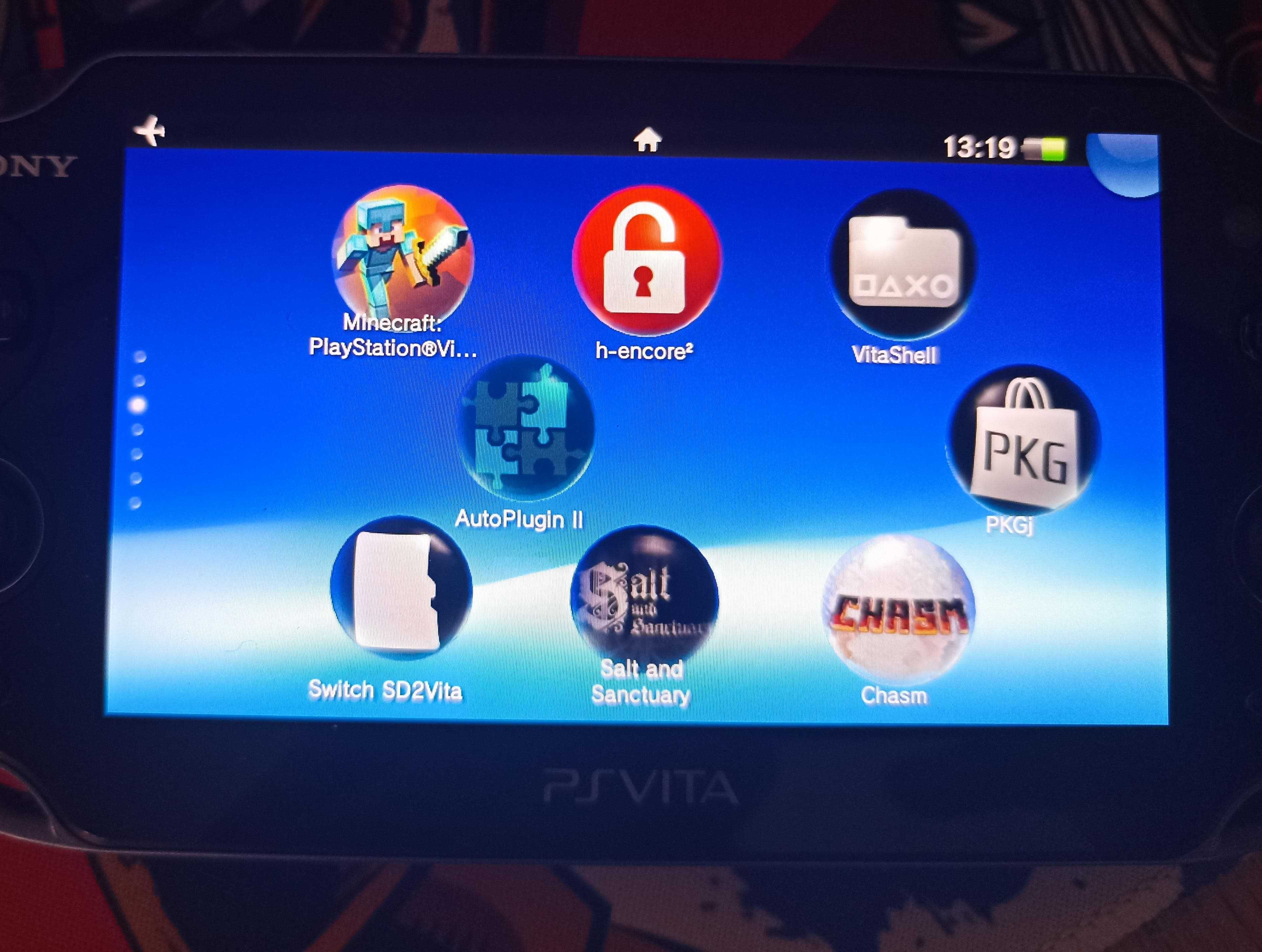 Продам playstation vita