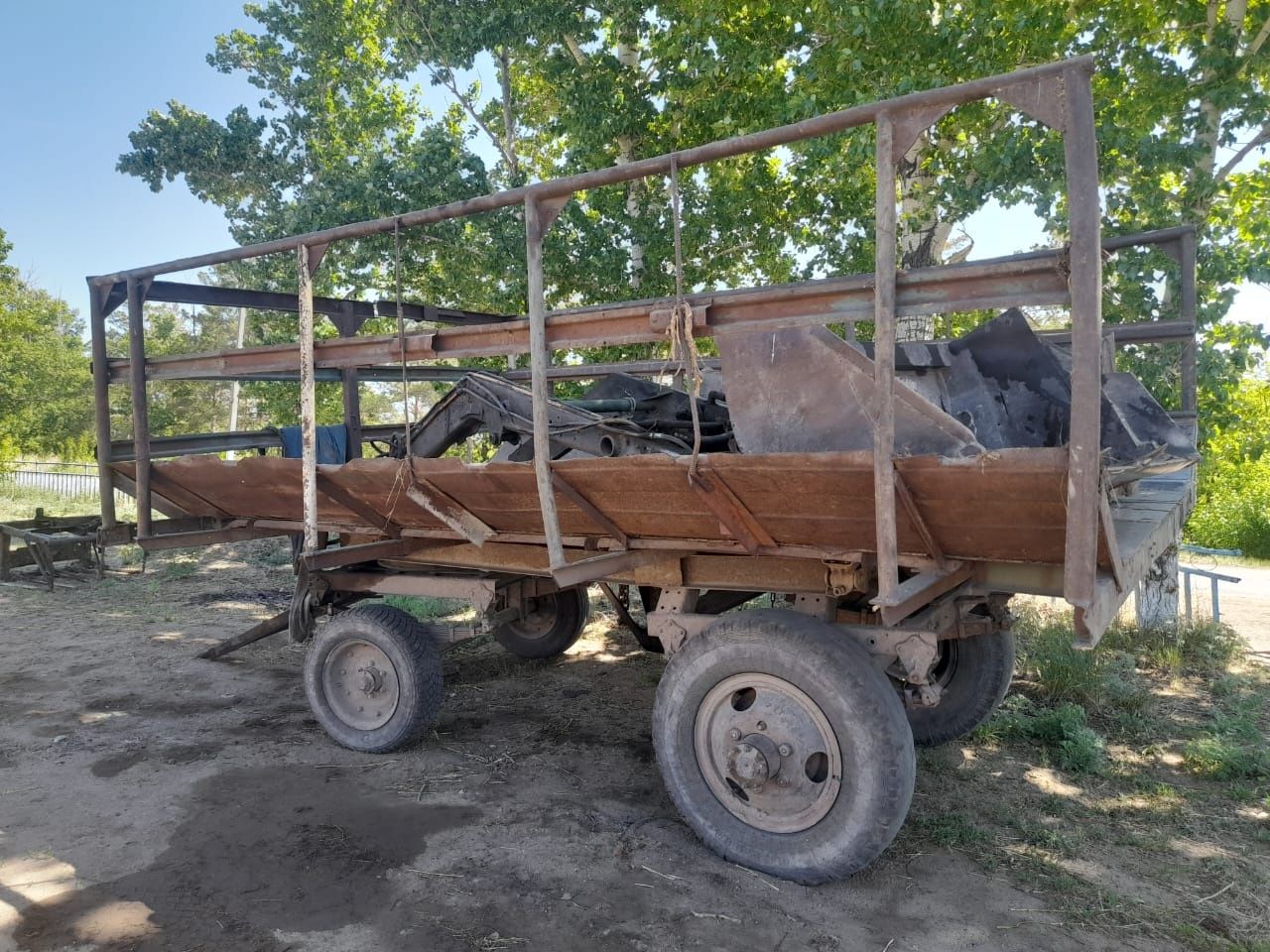 Продам тележку в хорошем состоянии