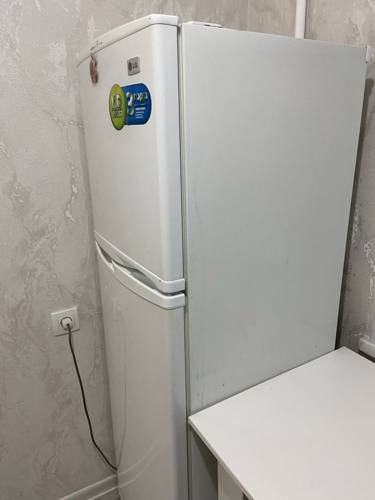 Холодильник продам бу в зорошем мостоянии
