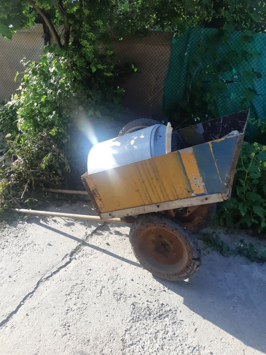 Продам тележку на подшибниках прочную