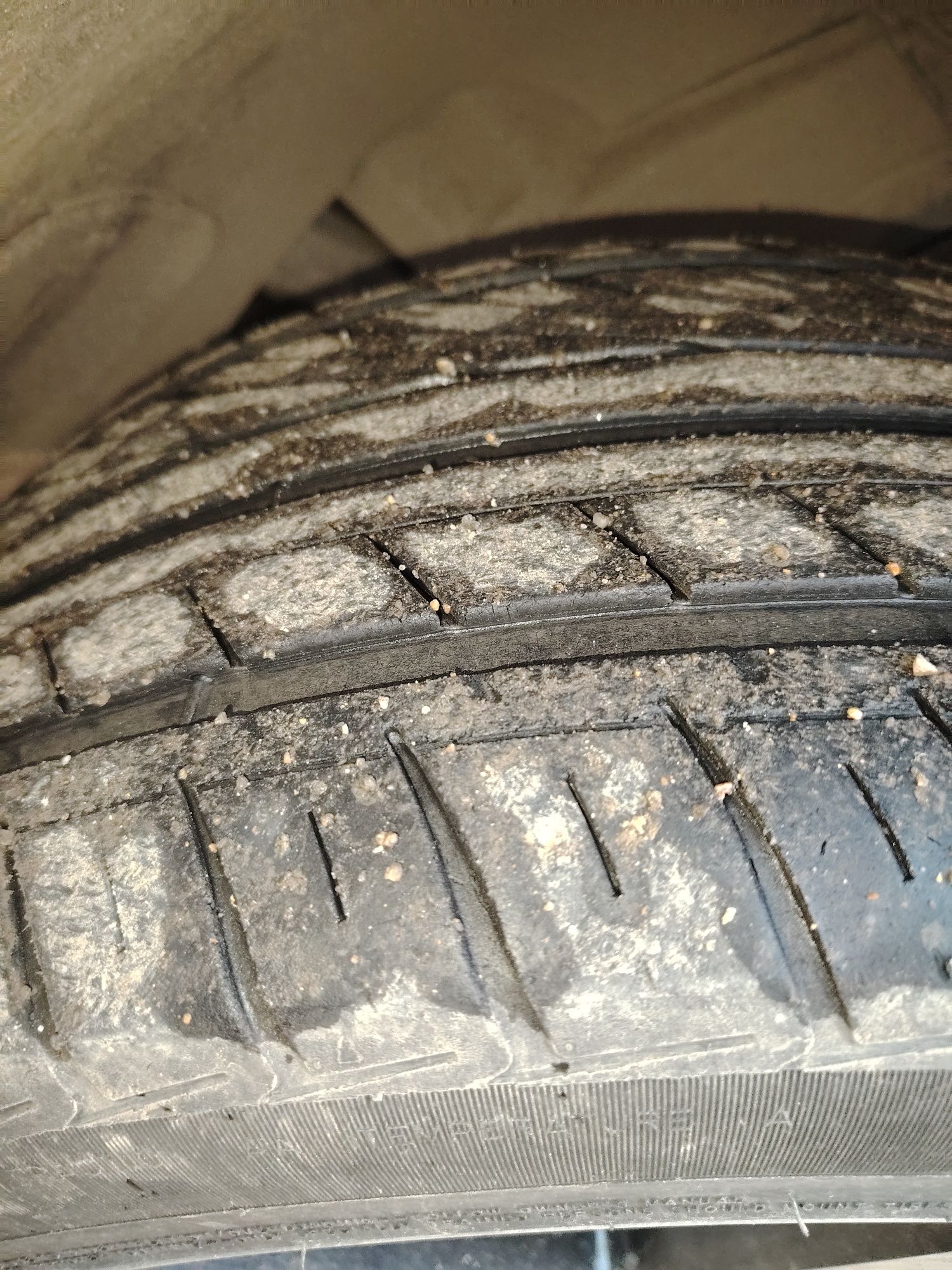 Продам шины с дисками для BMW X5 E53  275/40 r20 перед, 315/35r20 задн