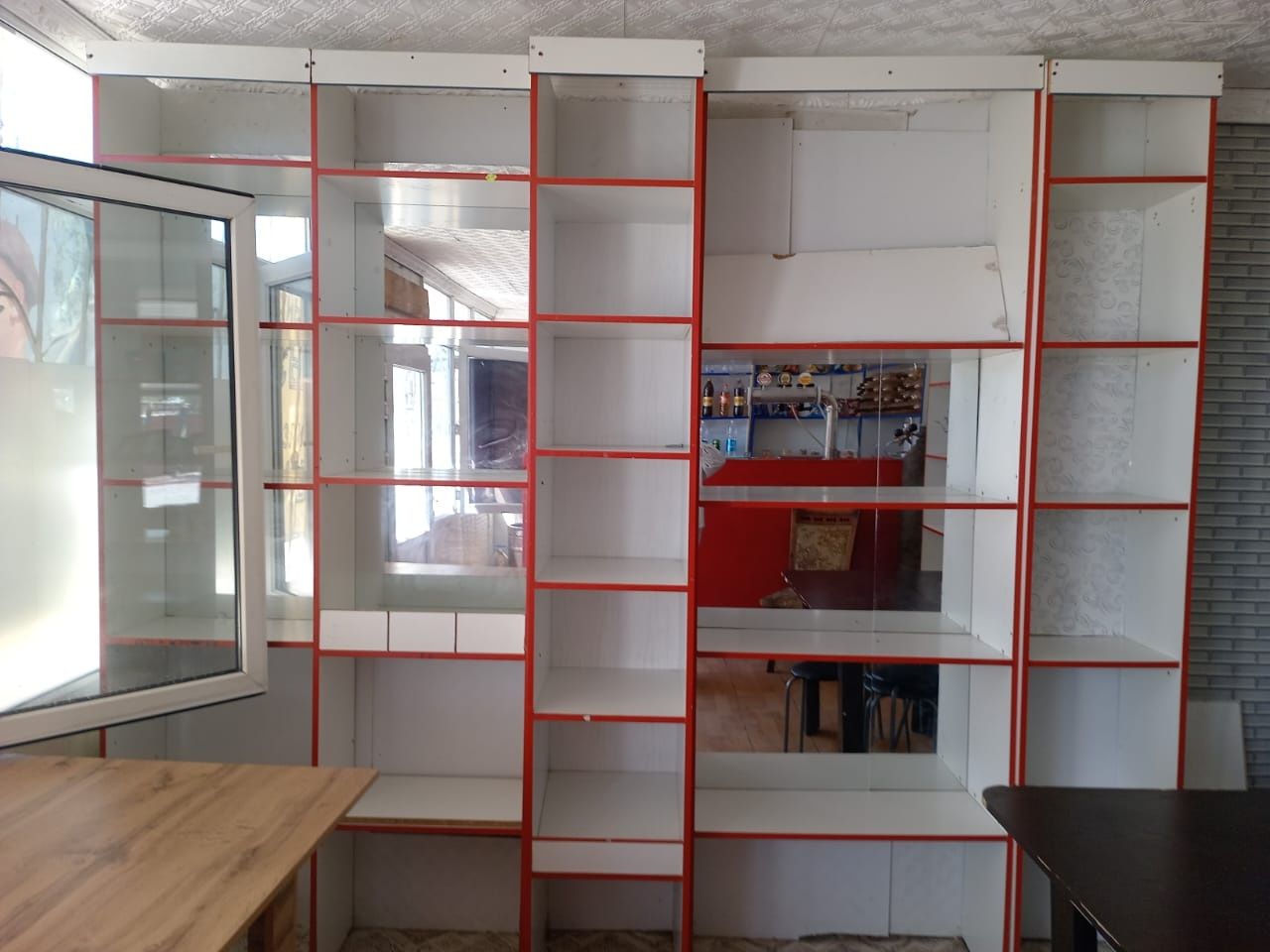 Полки для магазина
