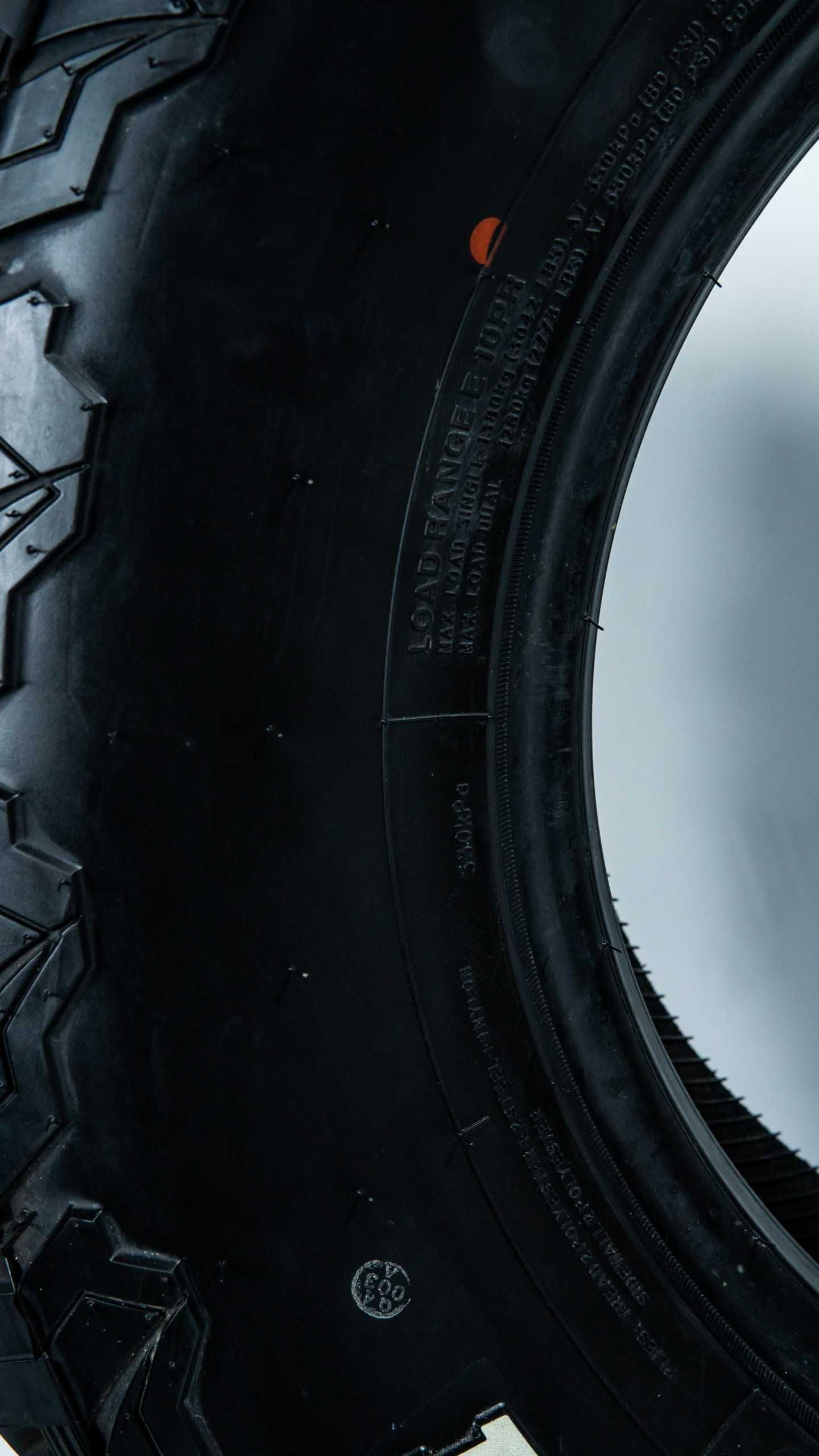 LT245/75R16	120/116S 10PR  — Tourador X FORCE A/T-II