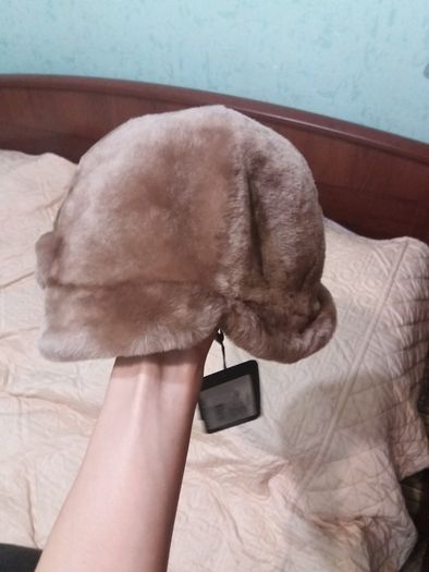 Продам мутон шапку