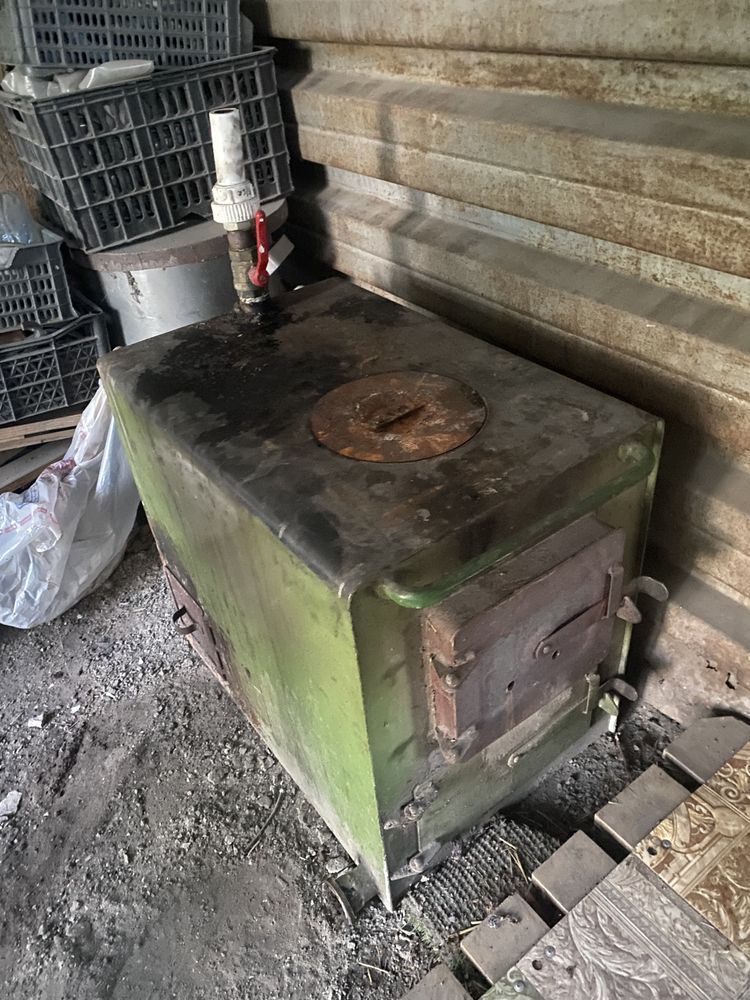 Продам печь с котлом