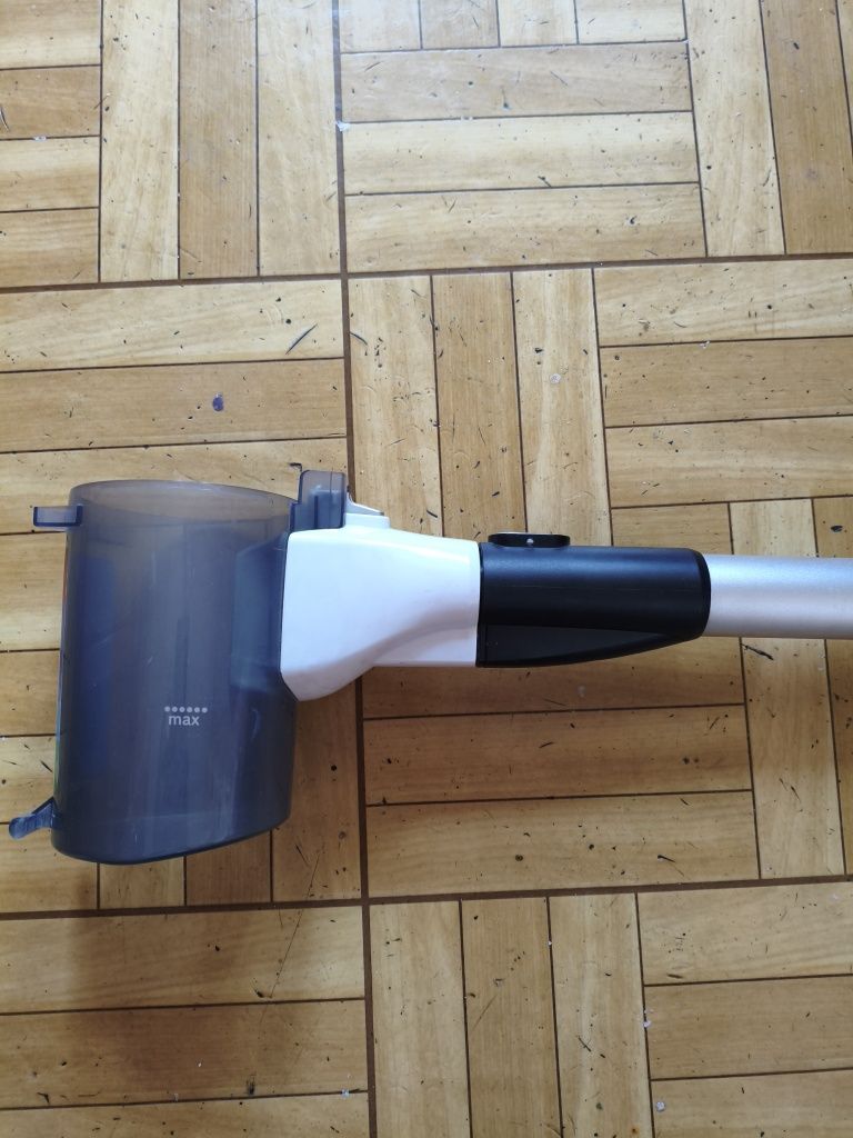 На пылесос Bosch BCS 1ultd продам