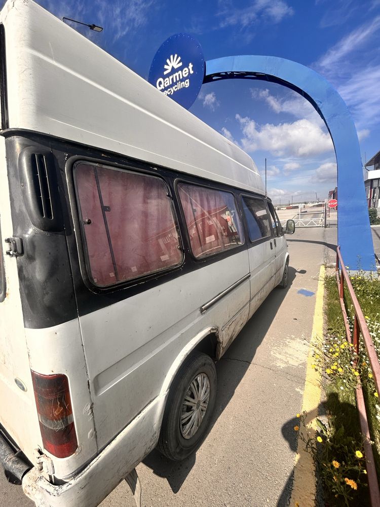 Продаю Ford Transit