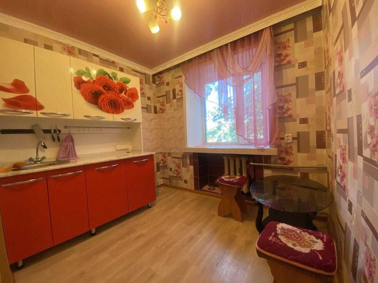 2-х ком по Независимости, 2 этаж/5, не угловая. ПОМОЩЬ В ИПОТЕКЕ!