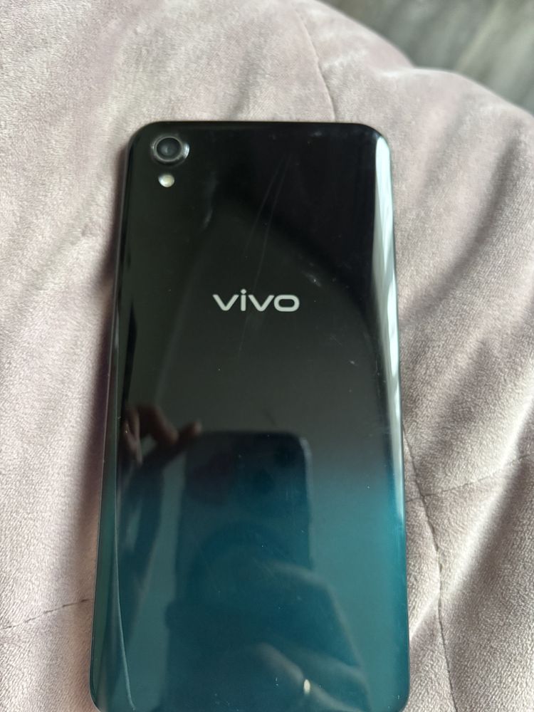 Продам vivo 2015