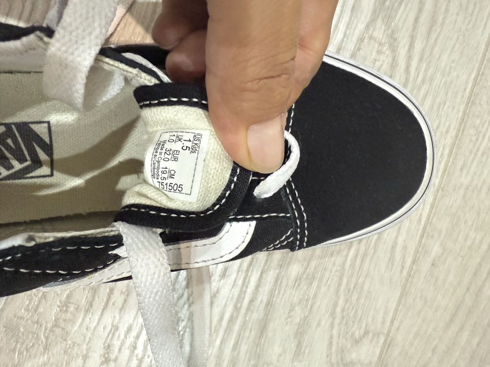 Продам детские кеды Vans оригинал