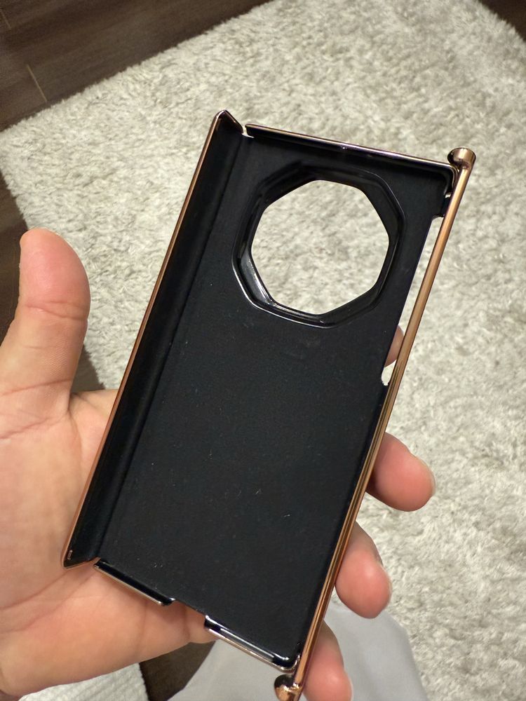 Смартфон Huawei mate xt
