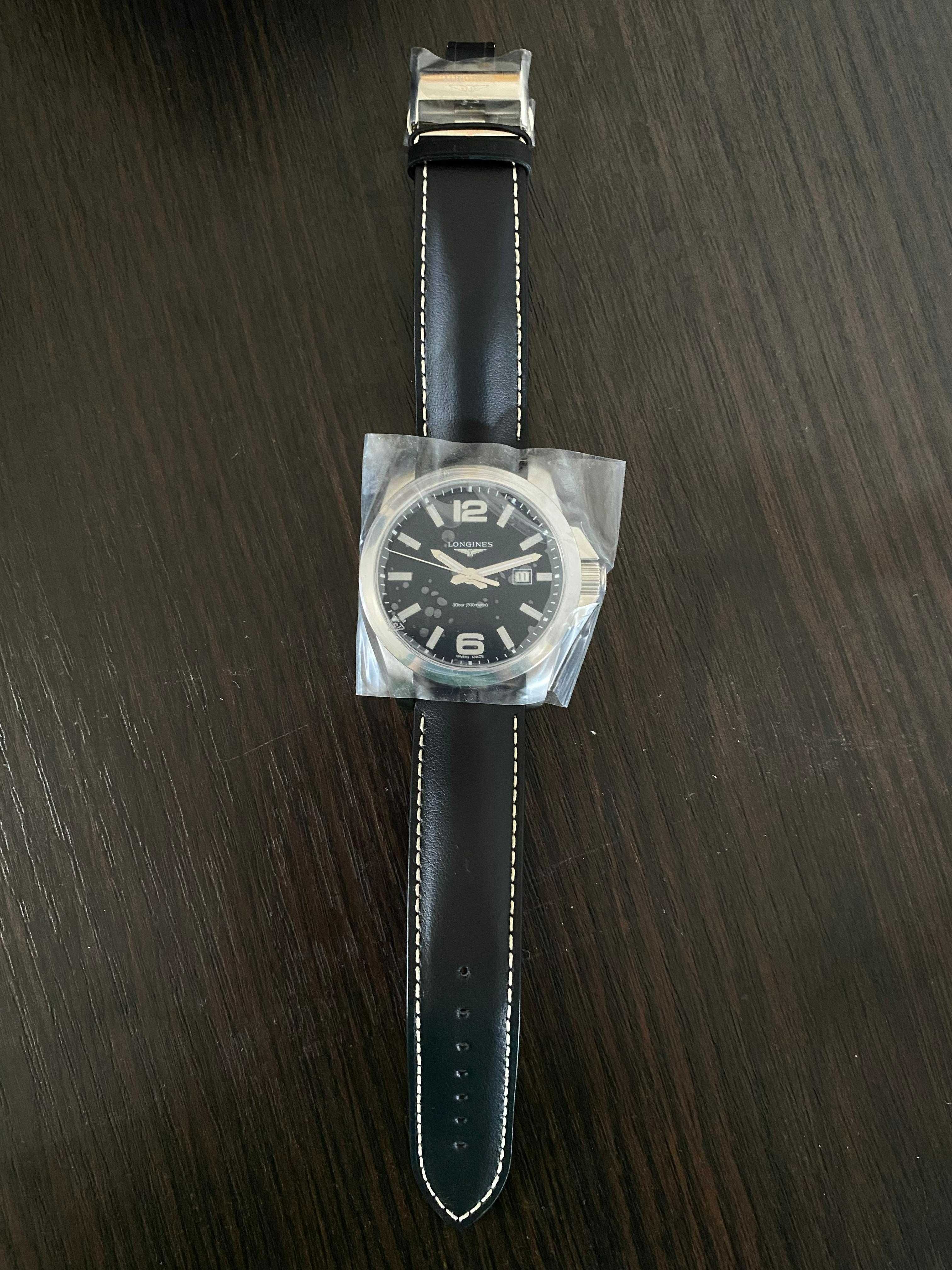 Longines Conquest L3.760.4, новые.