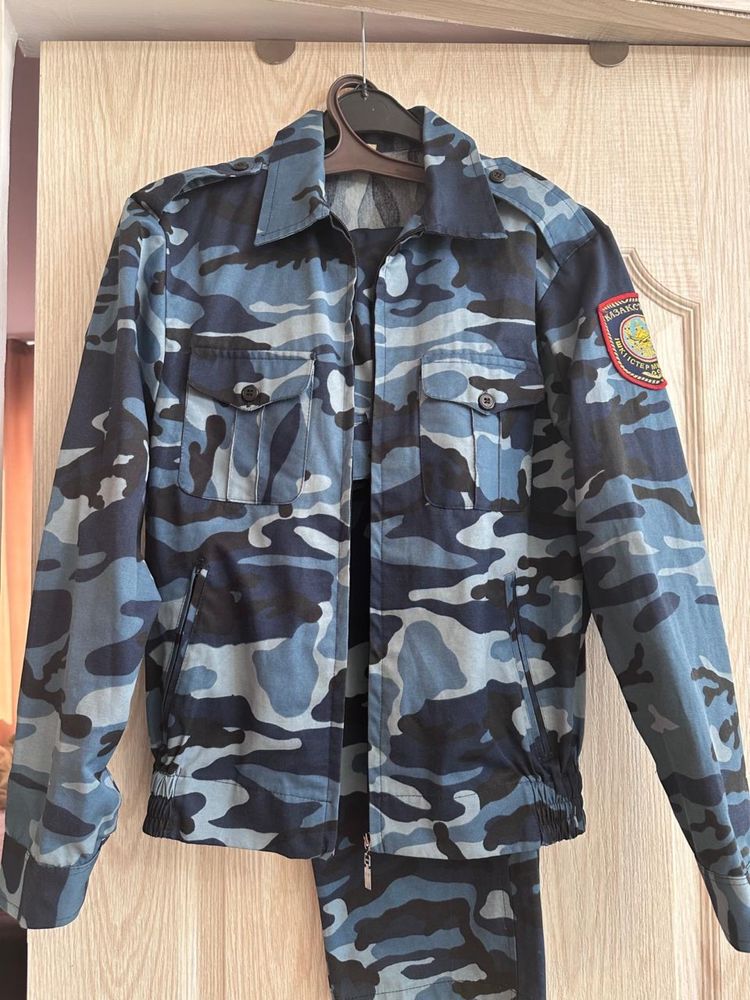 Одежда мужская комуфляжная