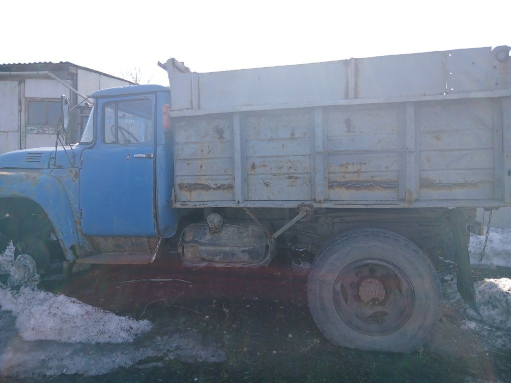 Зил 130 продам..