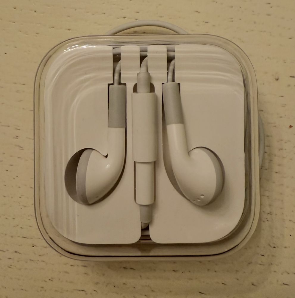 Iphone 12, 128 gb, часы Apple Watch