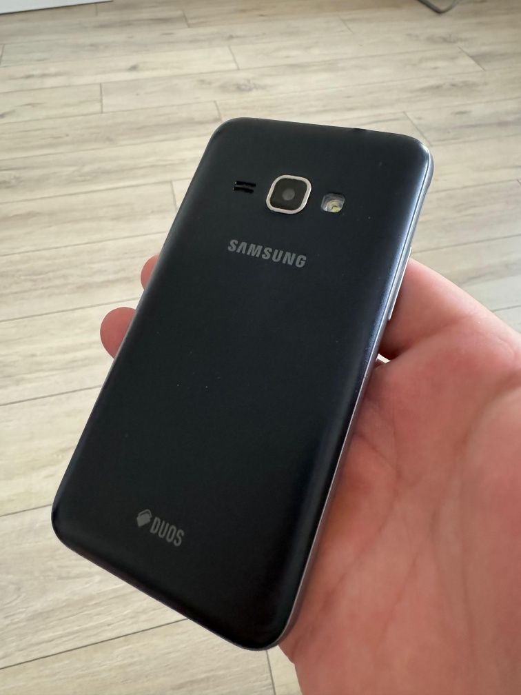 Продам Samsung J2