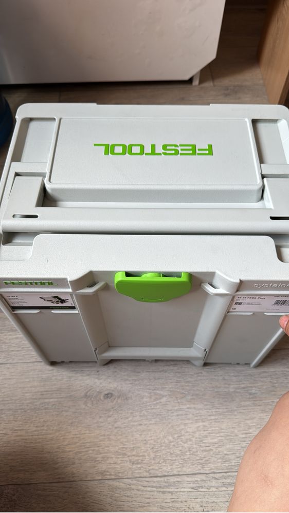 Продам погружную пилу с линейкой фирмы festool. Комплект