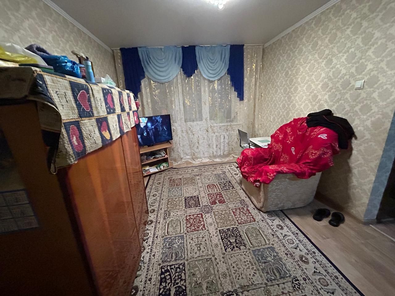 3х комнатная квартира. Средний этаж