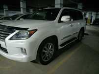 Lexus 570 с VIP номером . Аренда авто с водителем