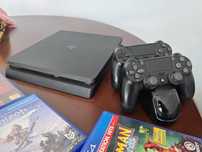 PlayStation 4 с двумя джойстиками