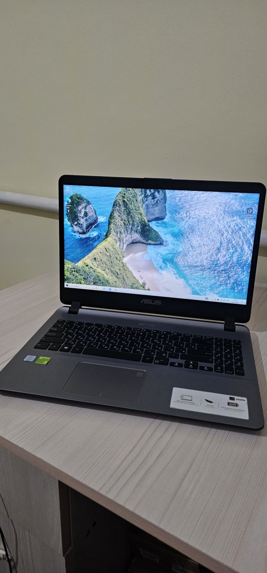 Ноутбук Asus (core i5 (8)