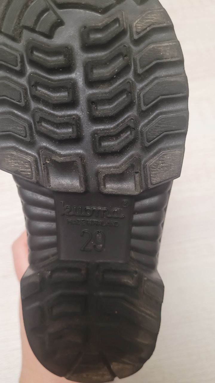 Продам зимние сапоги Kuoma
