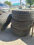Продам шины 245/45/19