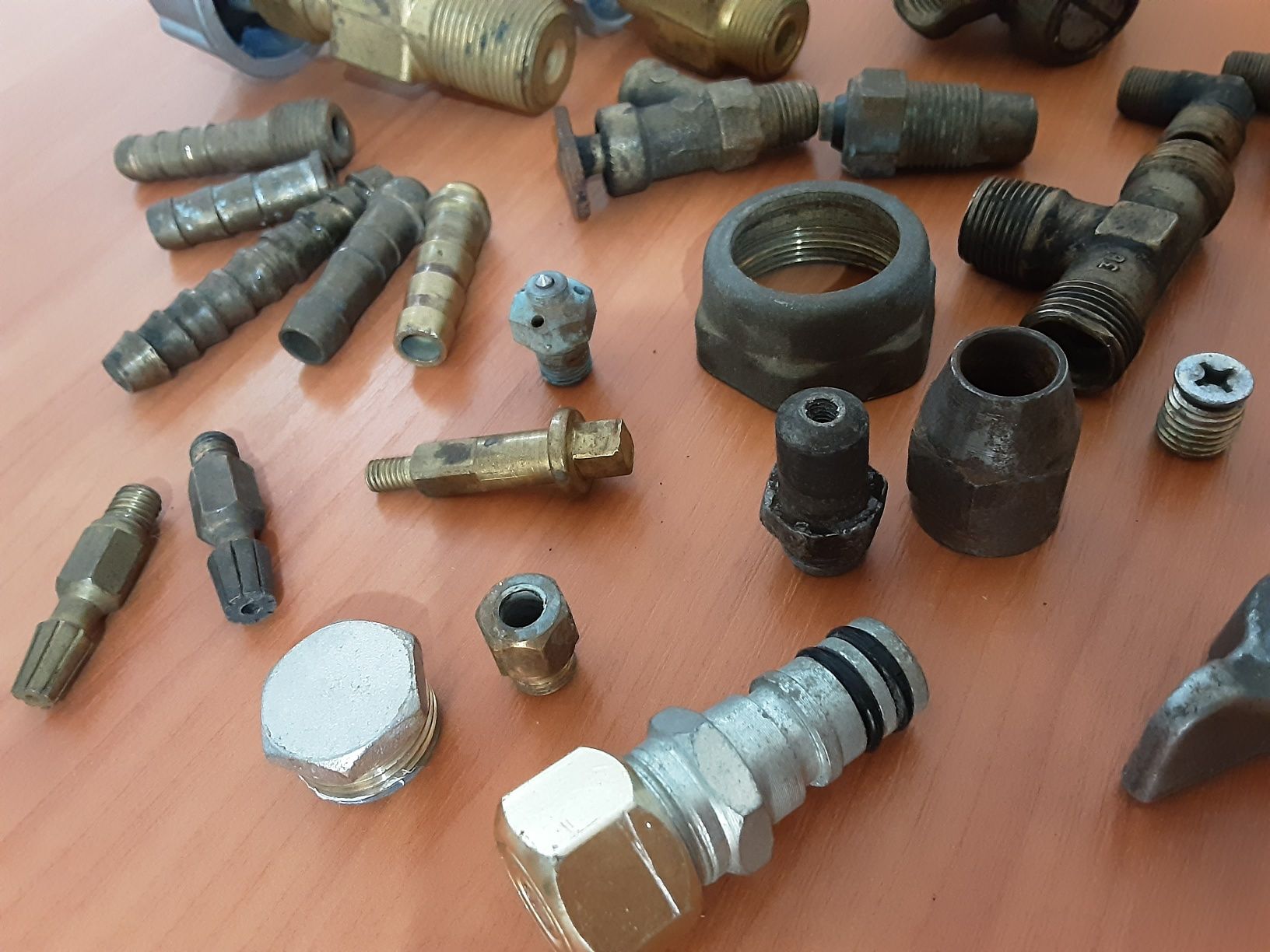 Советские запчасти и напильники