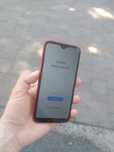 Продам Samsung A01 рабочий, гугл аккаунт и трещина