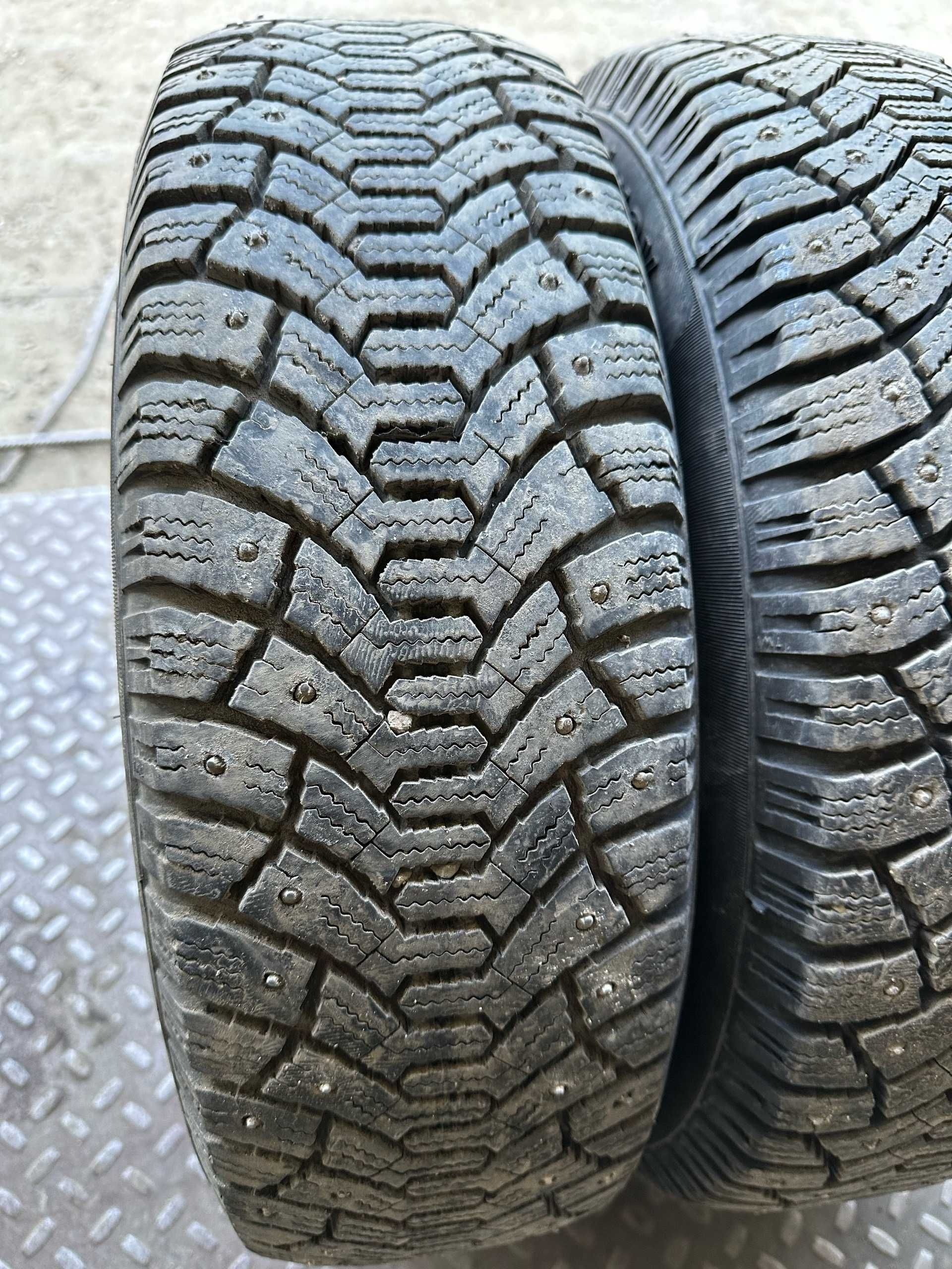 185/65R15 Зимние шины ( 3 шт)
