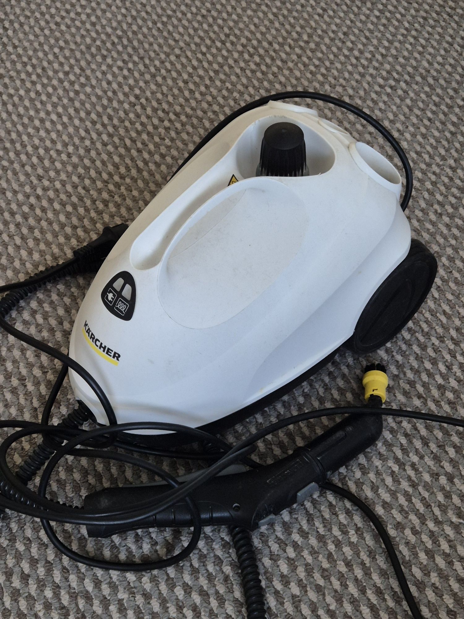 Аренда моющего пылесоса karcher  и парогенератора karcher
