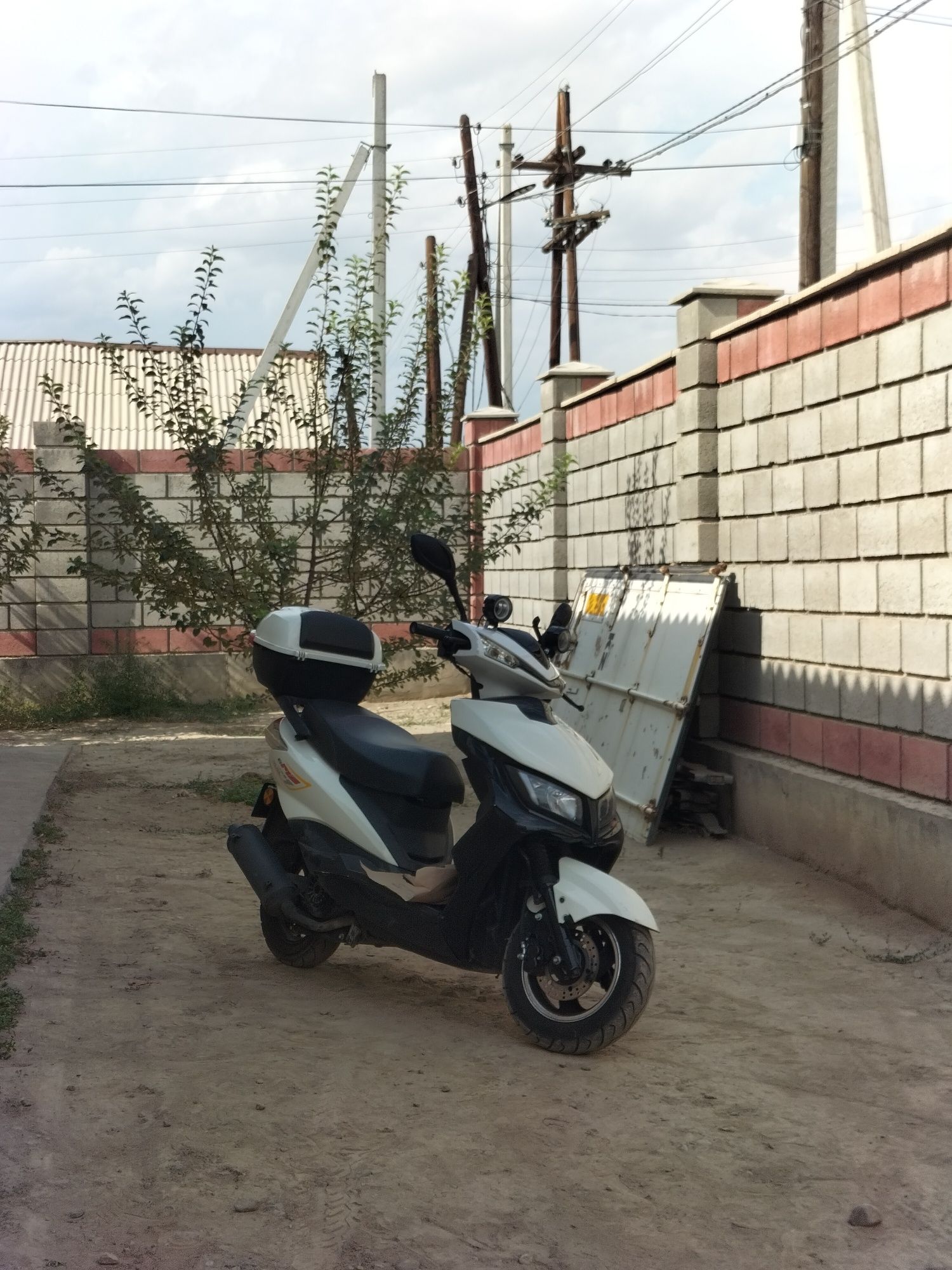 Мопед  м8 продам