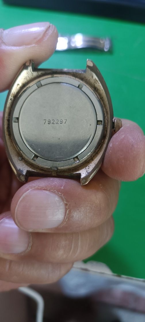 Часы наручные Casio illuminator. Orient. Восток. Royal  London.